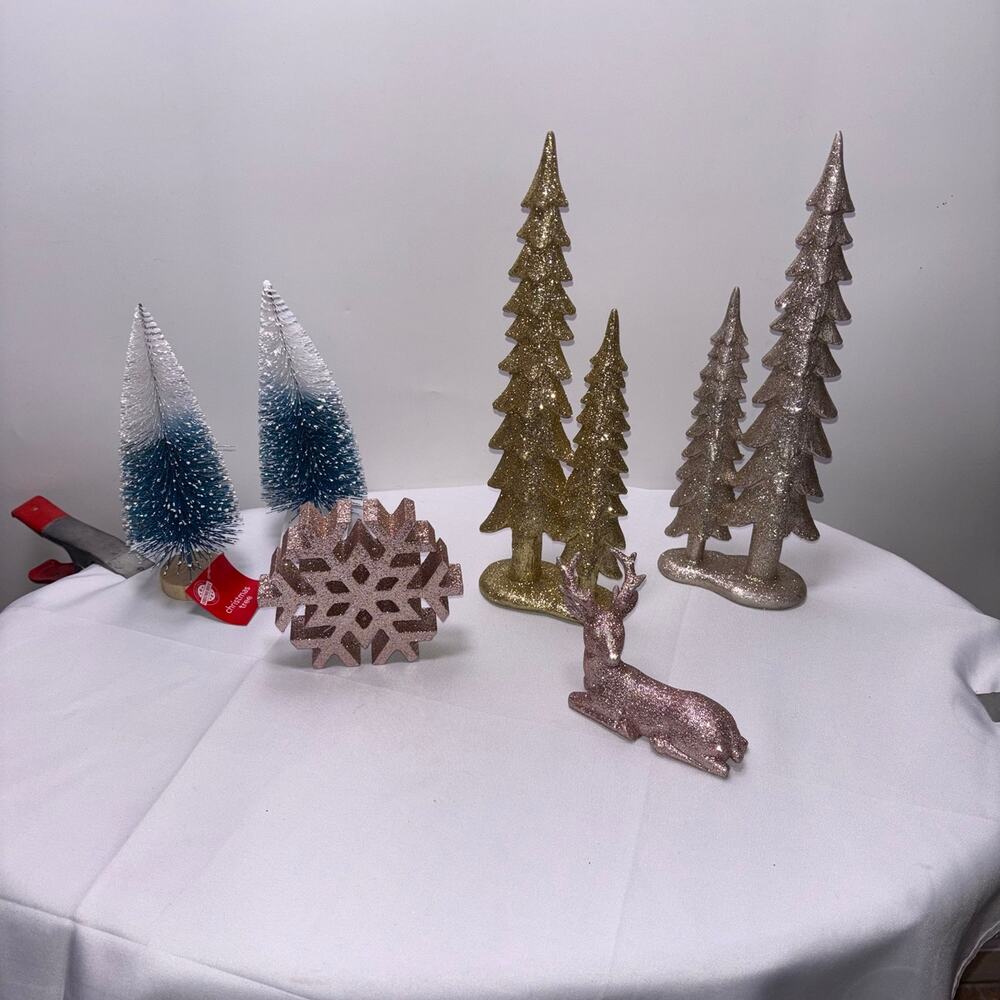 Christmas Glittery Table Top Decorations - 6 Count